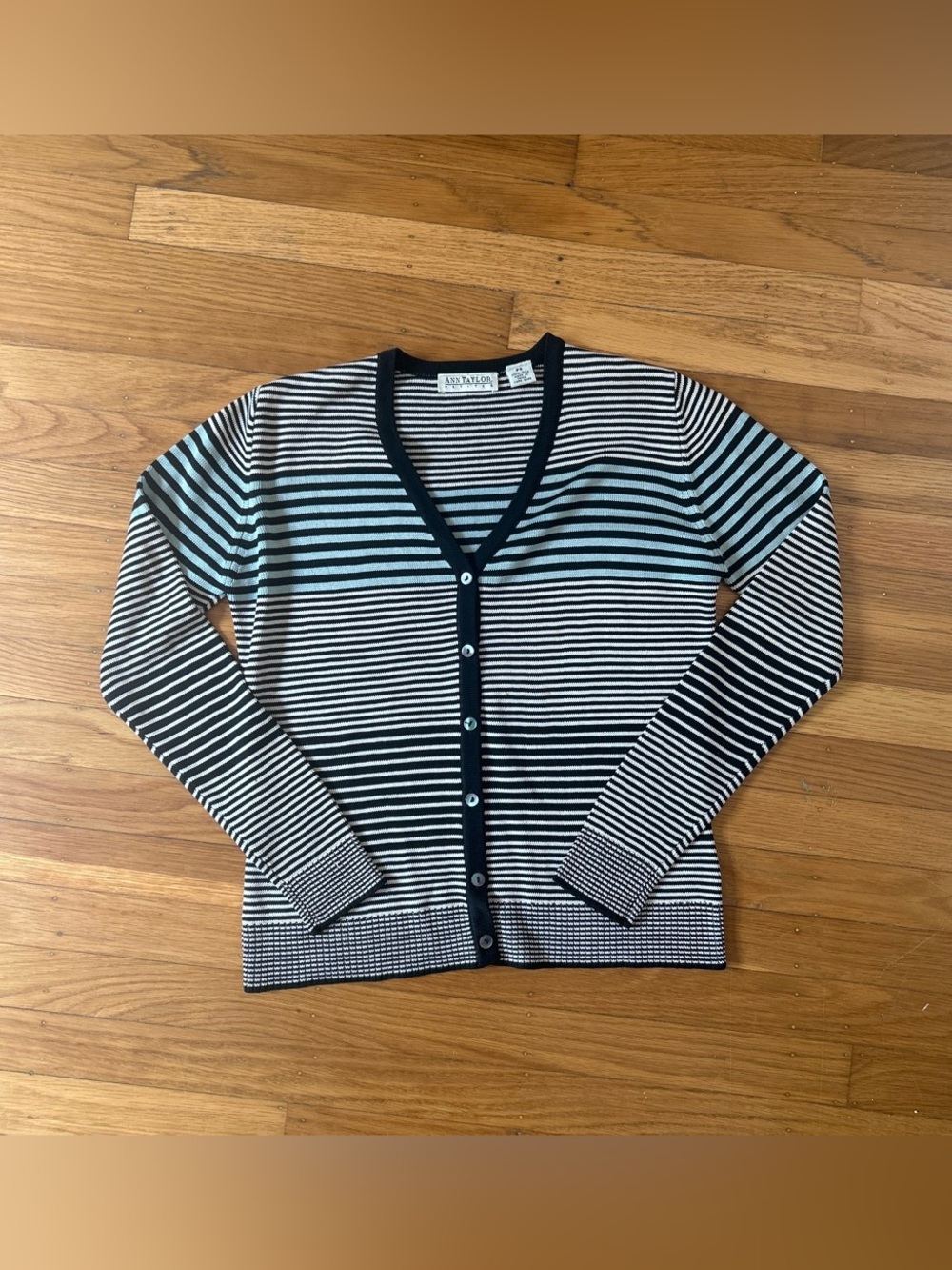 90’s Ann Taylor Black and White Striped Button-Up V-Neck Cardigan